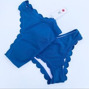 NWT CUPSHE Teal Scalloped edge bikini Sz M